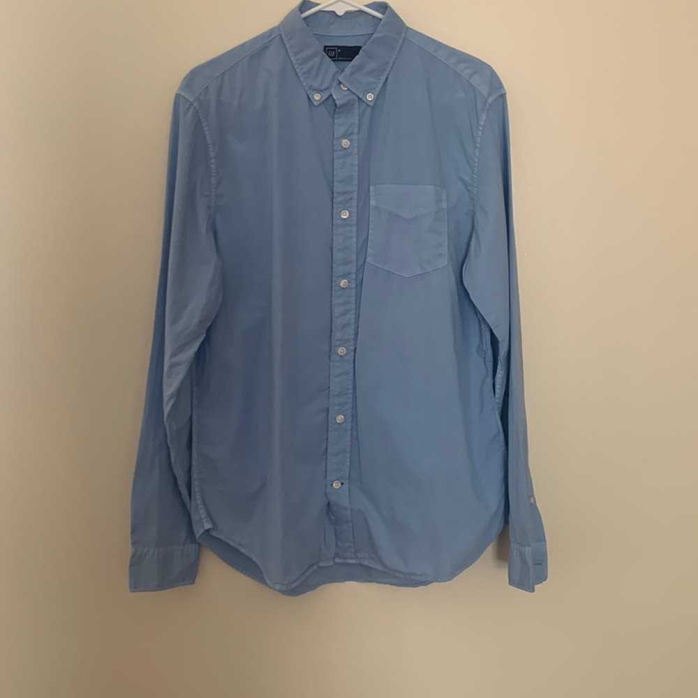 Mens Gap Blue button down size Medium
